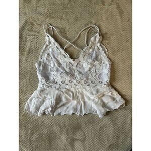 Cute White Ami shirt size Large